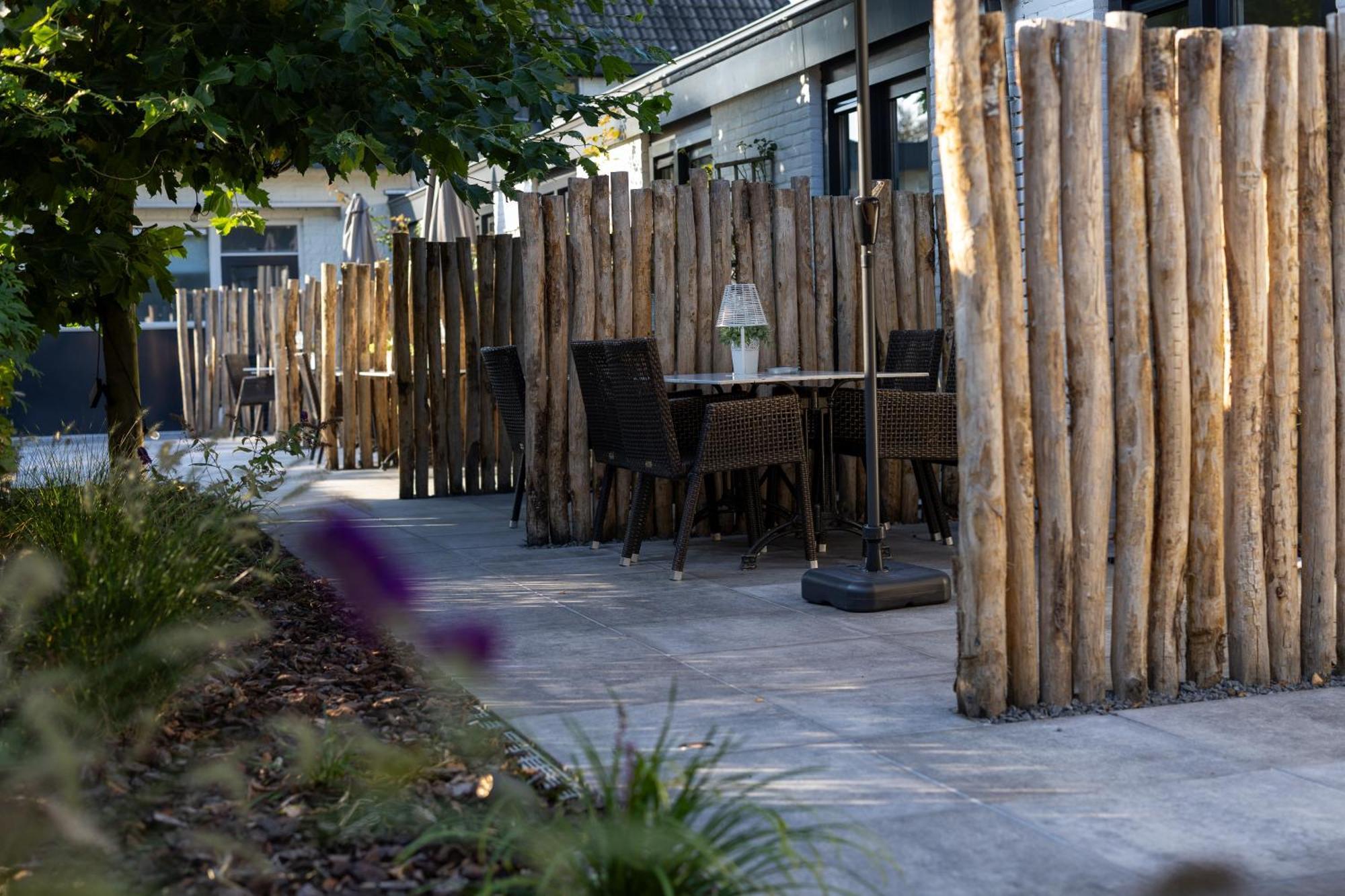 Hotel Restaurant 'De Vossenberg' Vierhouten Exterior foto